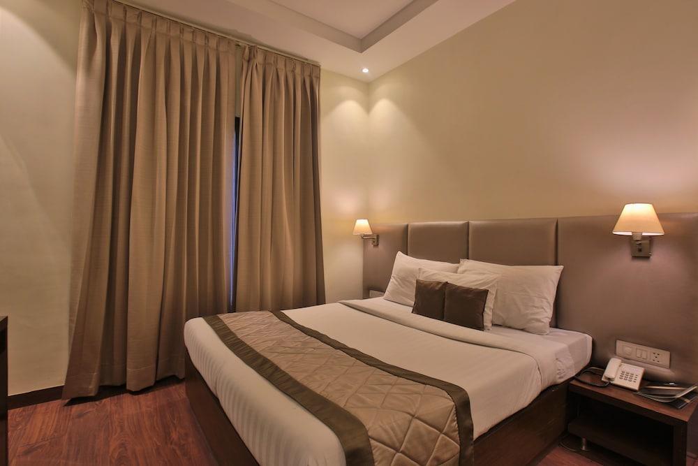 Regale Inn Nowe Delhi Zewnętrze zdjęcie